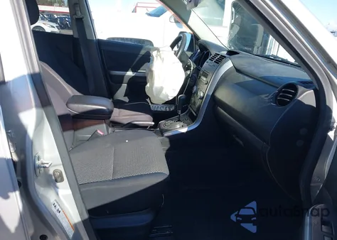 2008 Suzuki Grand Vitara Xsport z USA, uszkodzony, nr VIN JS3TE944084100637